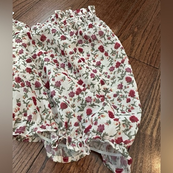 Pink Martini Floral Top with Red and White Details - Picture 12 of 13